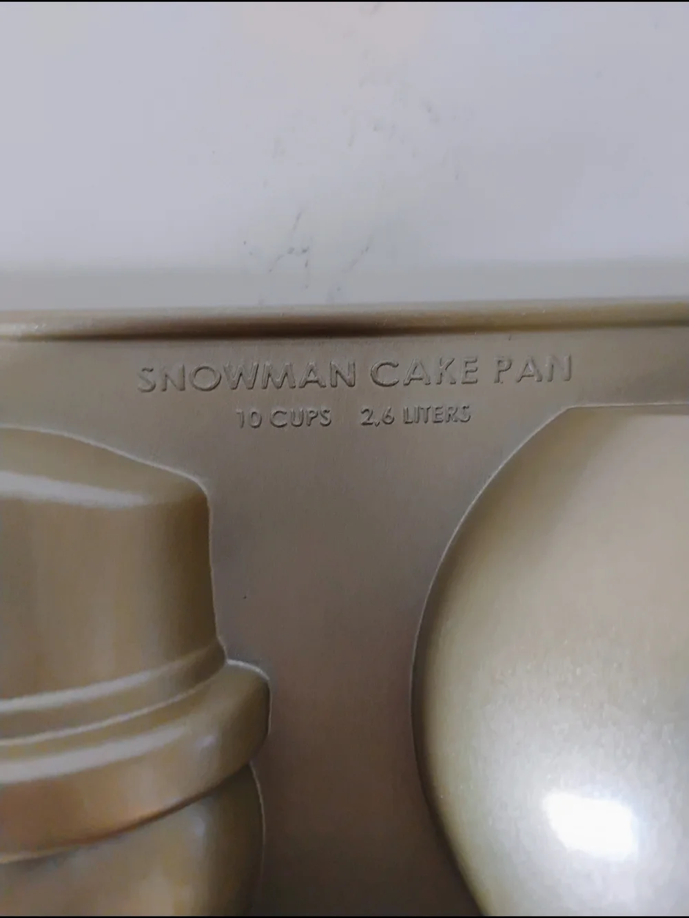 Nordic Ware Williams Sonoma Snowman Cake Pan NEW 10 Cup Christmas Bakeware